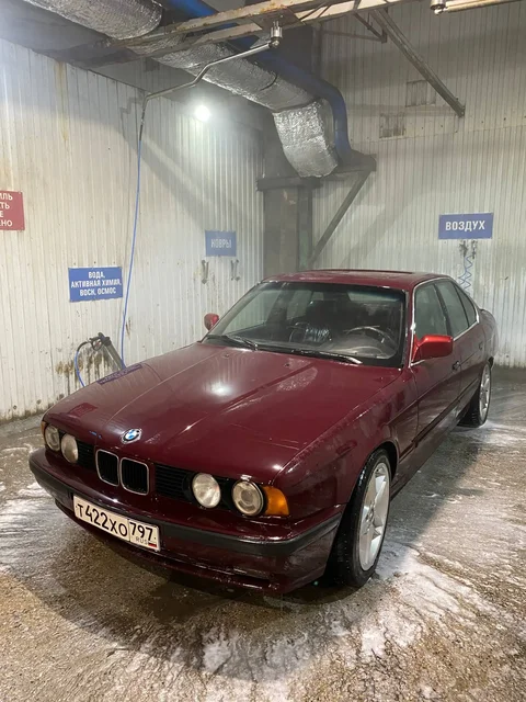 Автомобиль 2.0 автомат - Авто в Москва