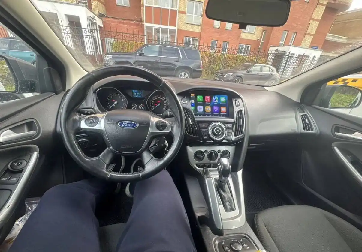 Ford Focus 2012 года