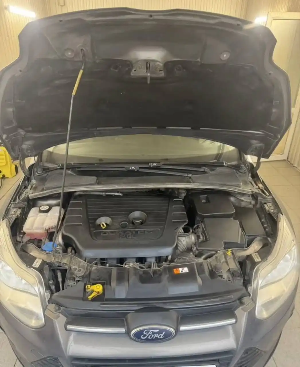 Ford Focus 2012 года