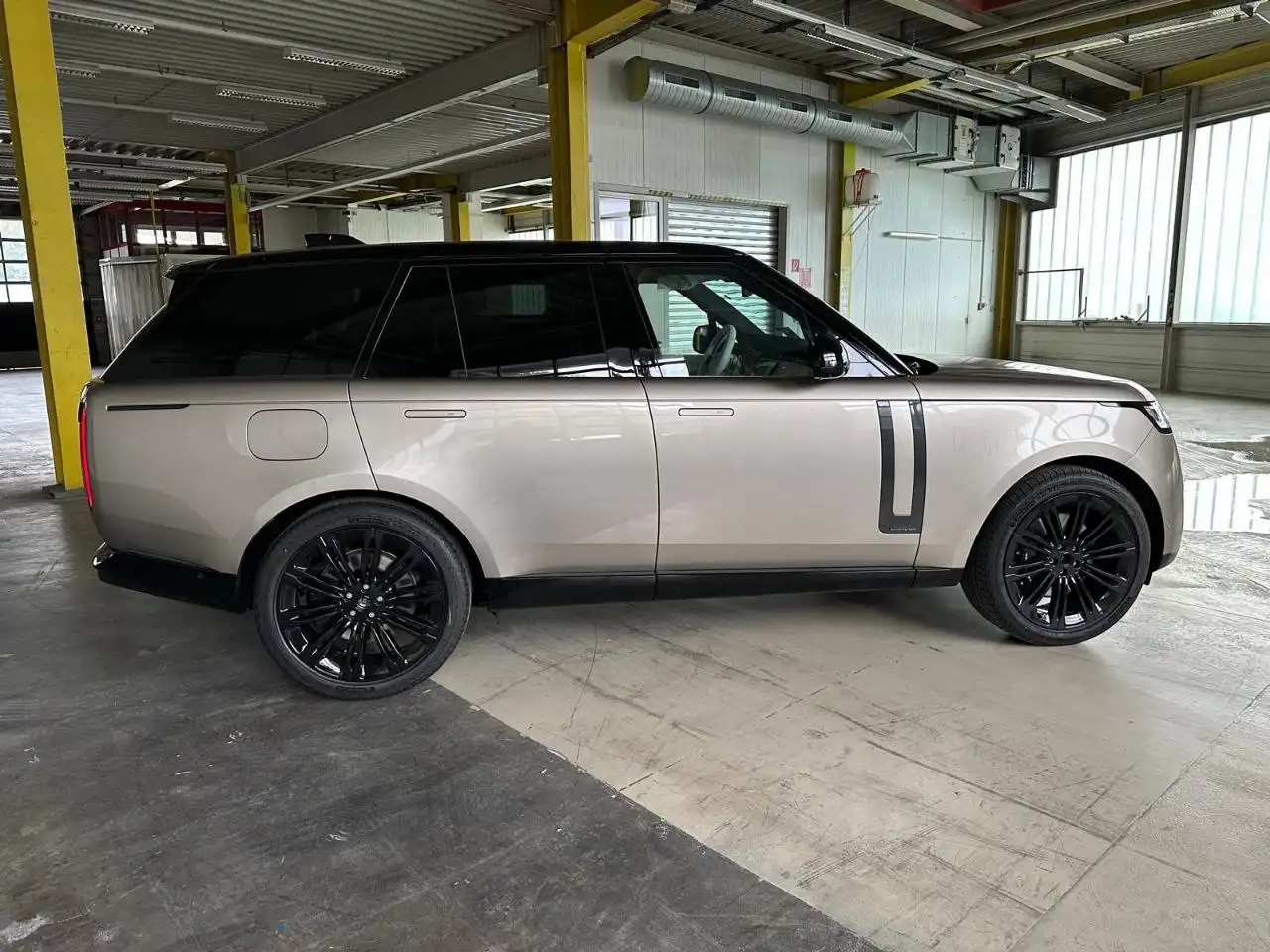 Range Rover P530 SWB Autobiography 2025