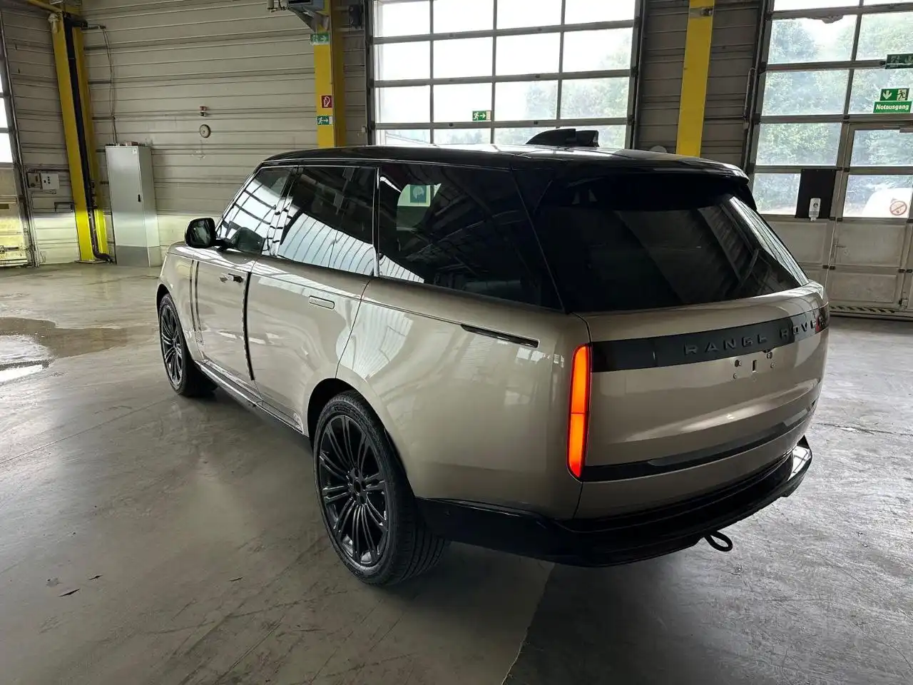 Range Rover P530 SWB Autobiography 2025