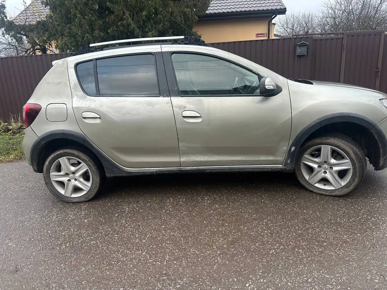 Продажа Сандеро 2017 года