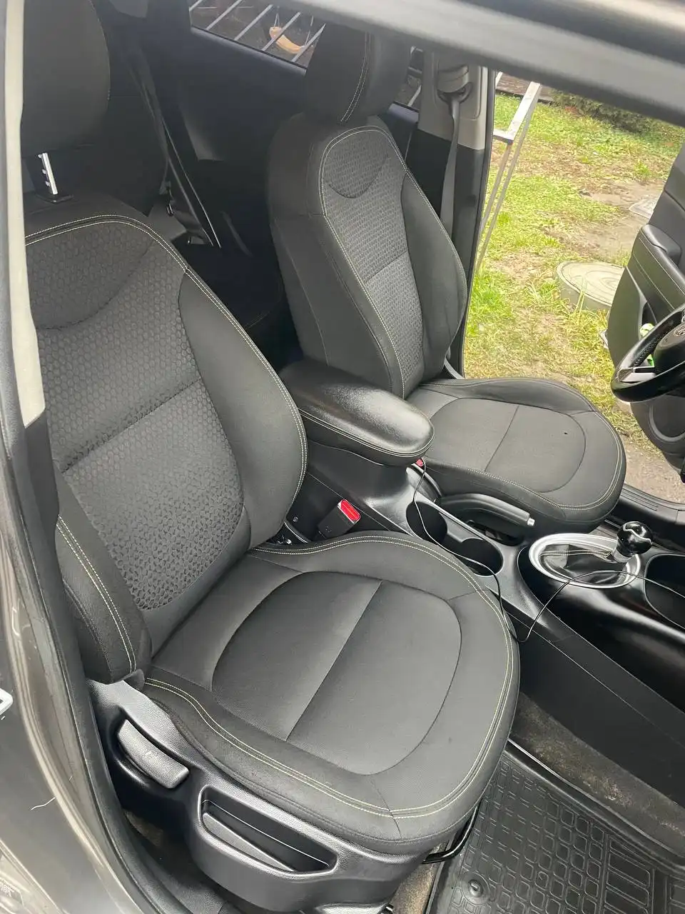 Продажа автомобиля 2014 года 1.6 АКПП