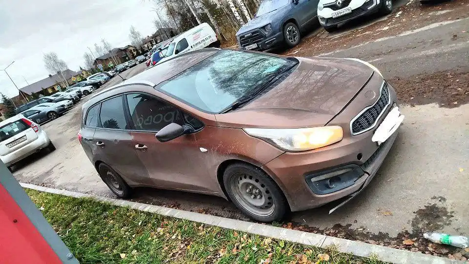 Продаётся Kia Ceed 1.6 AT 2016 года