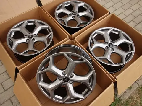 Диски Ford оригинальные новые - Авто в Москва