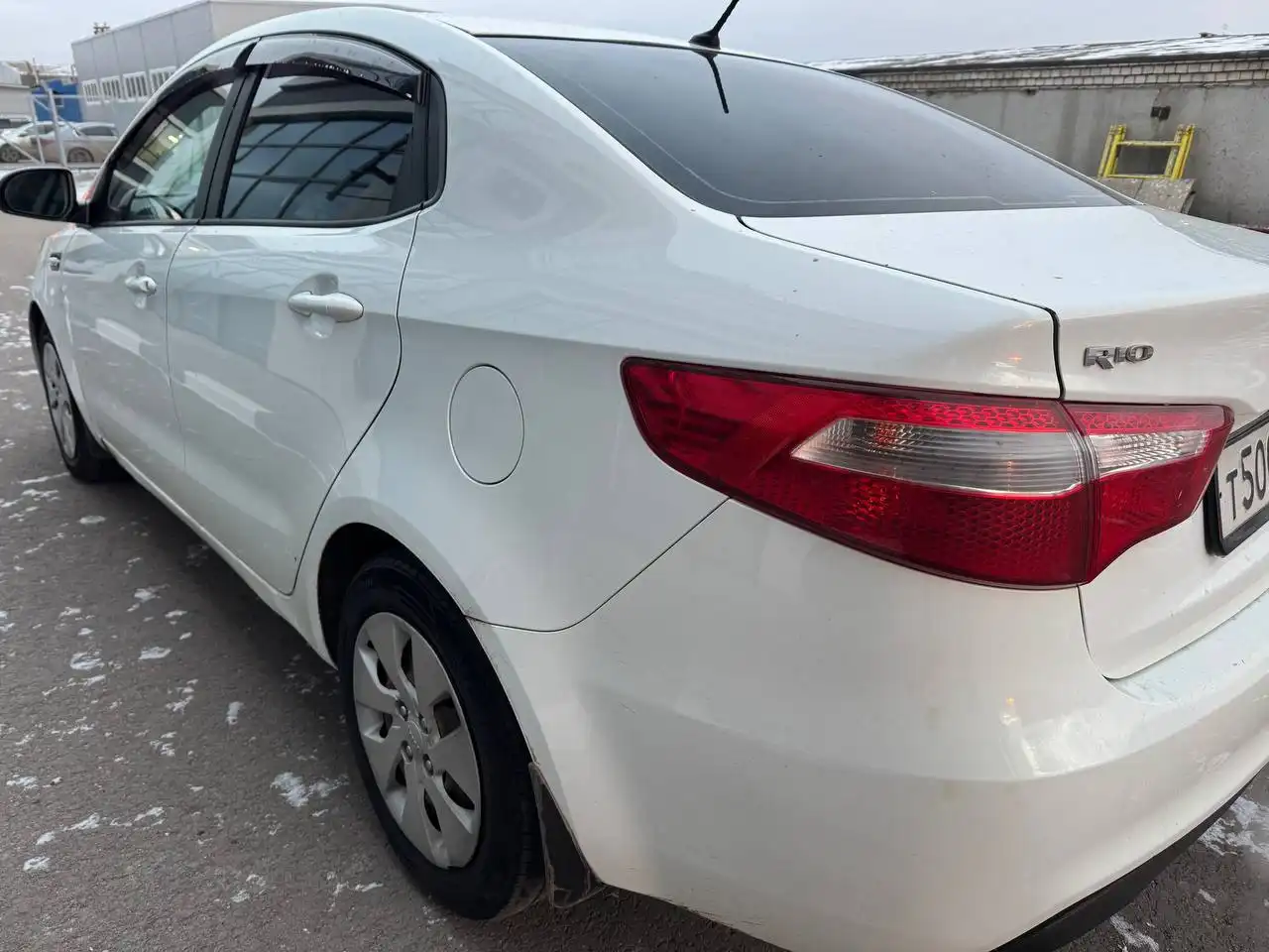 Продажа Kia Rio 2013 года
