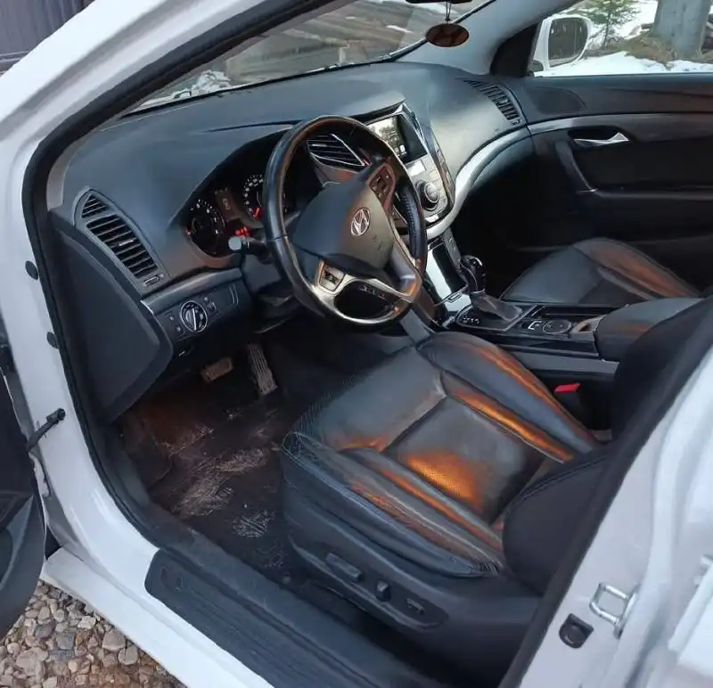 Продажа автомобиля Hyundai i40 2015 рестайлинг