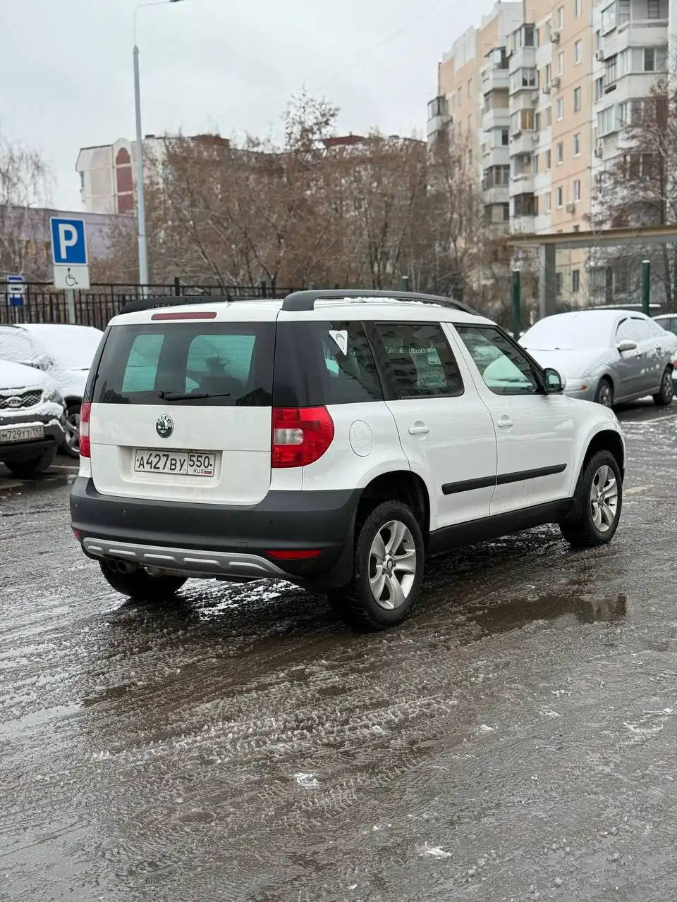 Продажа автомобиля Skoda Yeti 2011 года выпуска