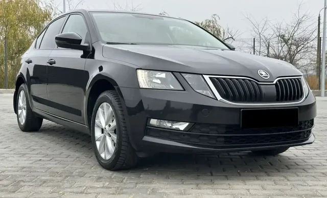 Skoda Octavia 2020 б/у - Авто в Москва