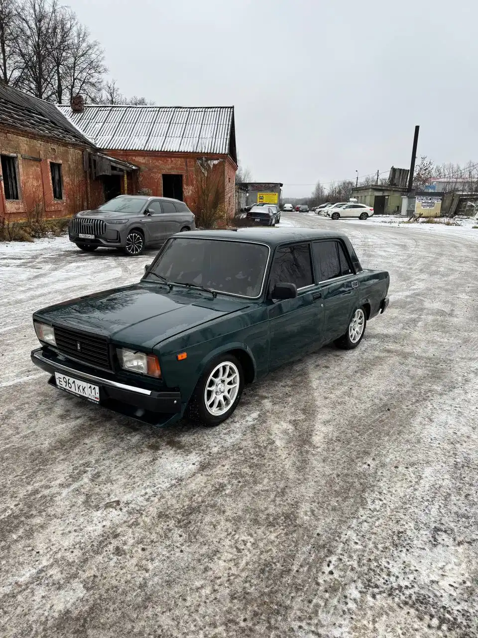 ВАЗ 2107 2005 года с живым кузовом и литыми дисками