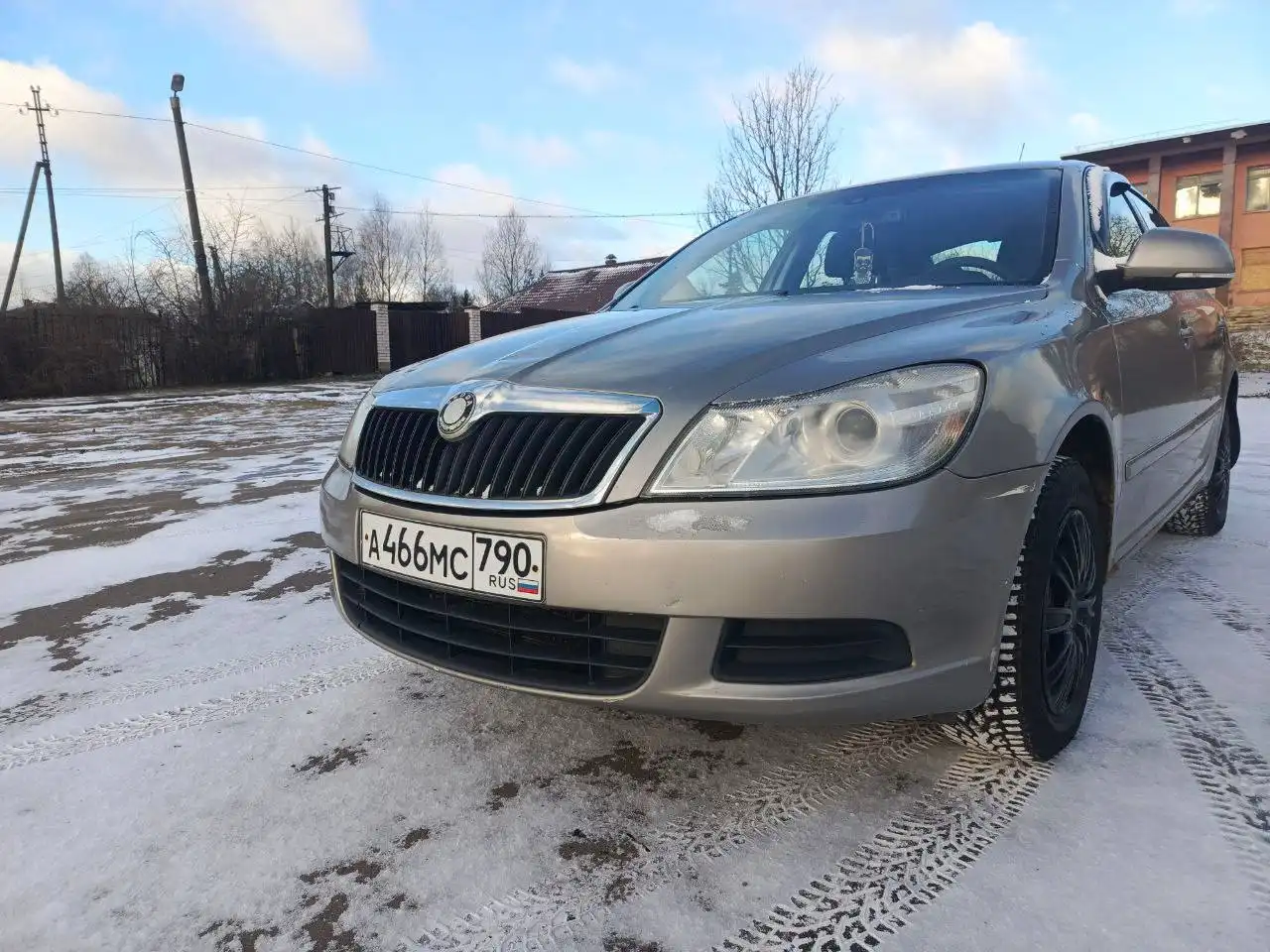 Продажа автомобиля 2009 года - Авто в Вязьма