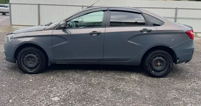 Lada Vesta 2017 года со сцеплением под замену - частное объявление в Москва