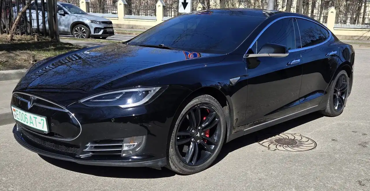 Tesla Model S 2014 Performance 85kwh