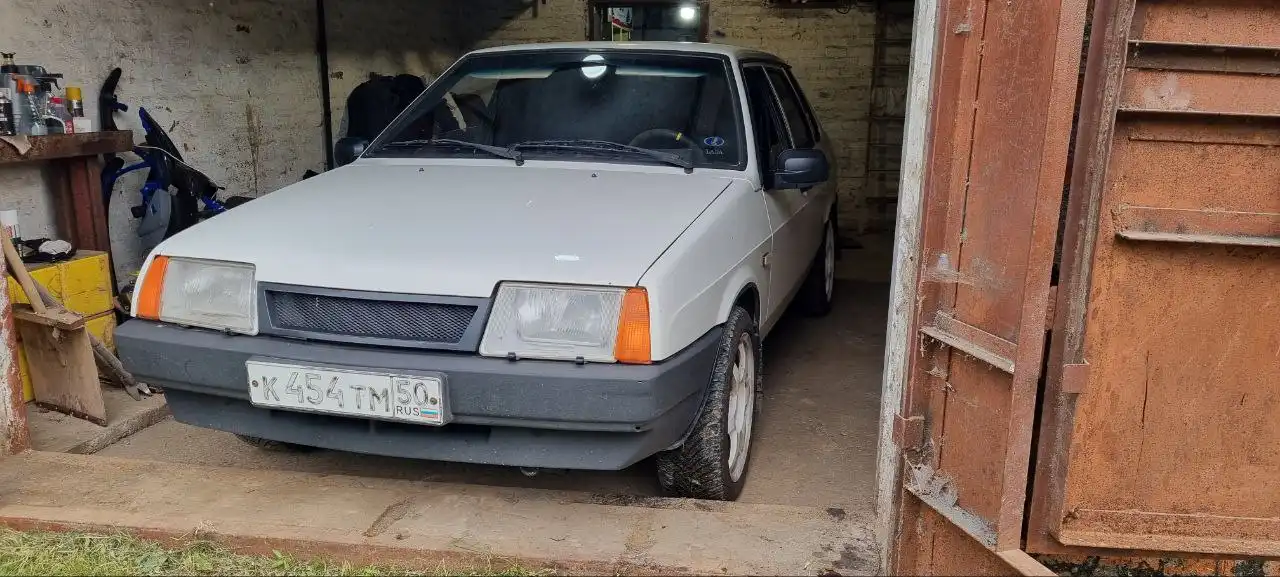 ВАЗ 21099 карбюраторный, 70 тыс. км пробега