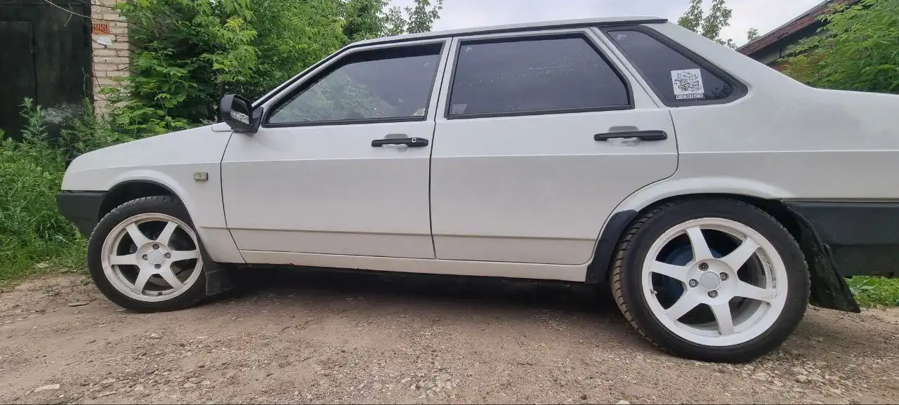 ВАЗ 21099 карбюраторный, 70 тыс. км пробега