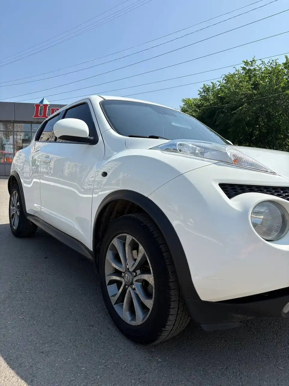 Продам Nissan Juke 2014 года