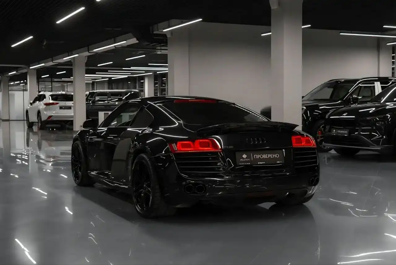 Audi R8 2007 с пробегом 40 тысяч км