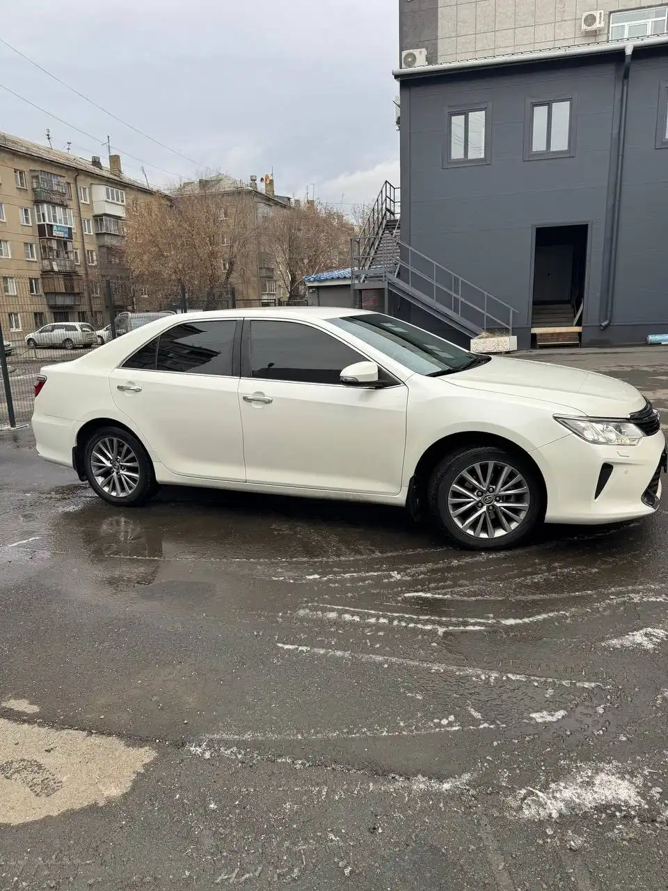 Продажа Тойота Камри 2015 года - Авто в Челябинск