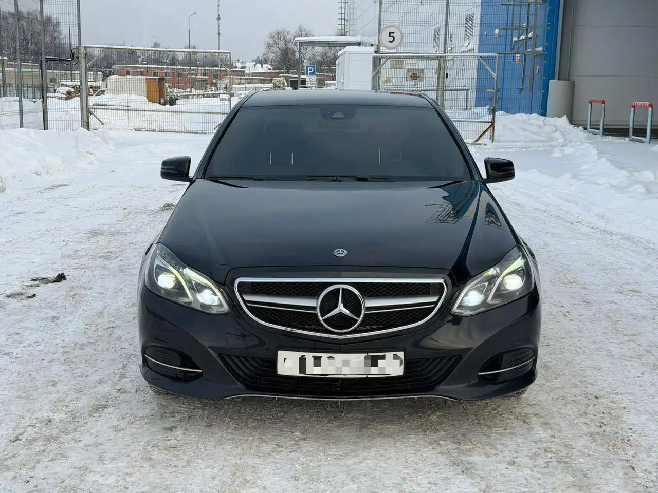 Mercedes-Benz E-class W212 E300 2015 года - Легковые автомобили (Авто) в Москва