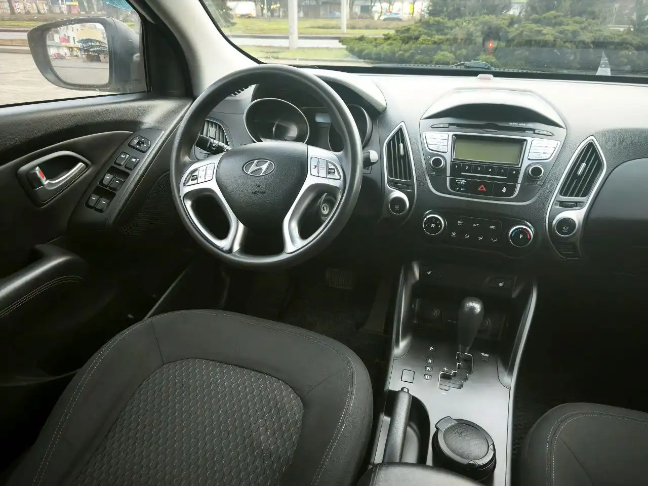 Продажа HYUNDAI ix35 2012 года - Легковые автомобили (Авто) в Донецк
