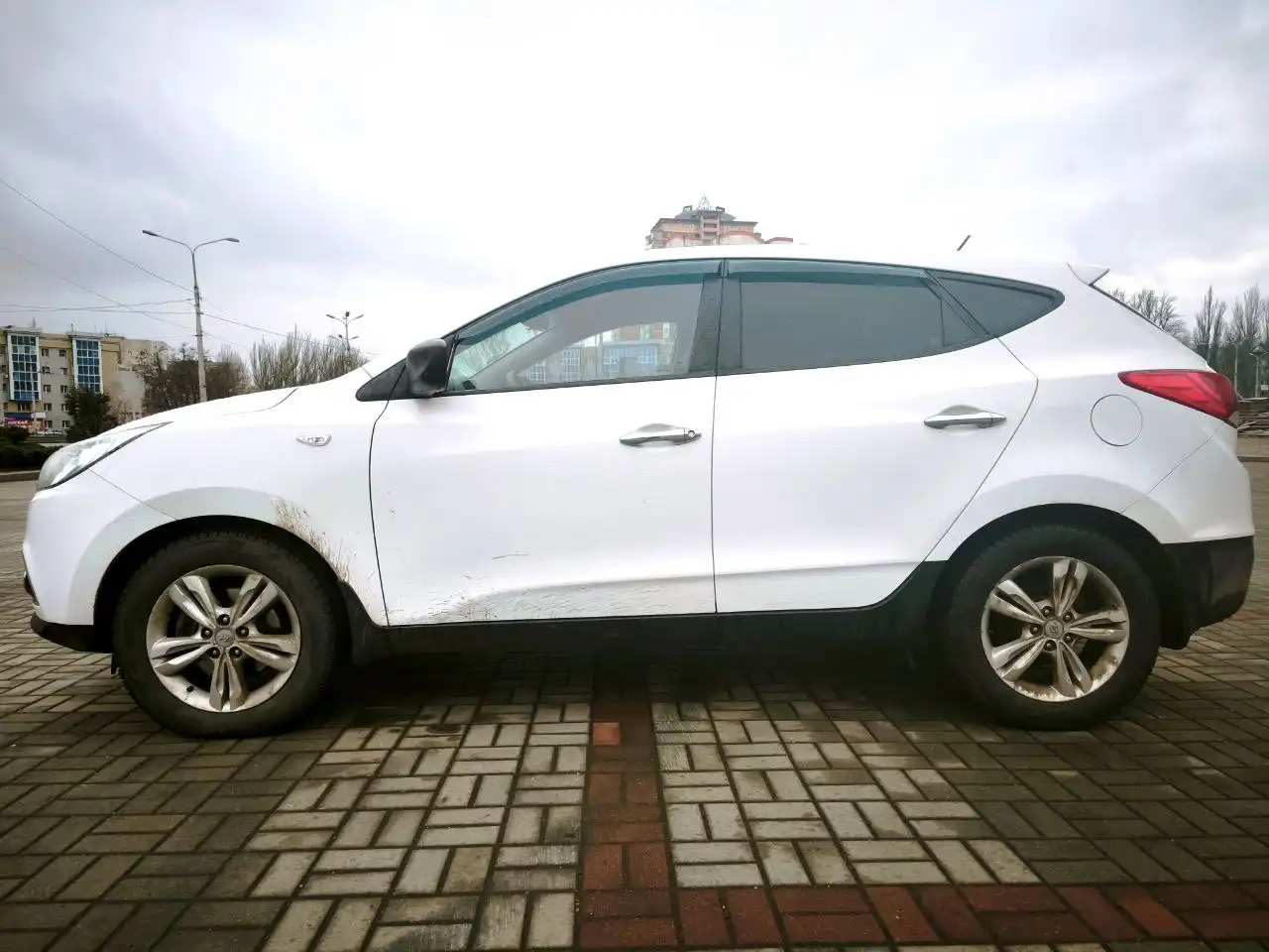 Продажа HYUNDAI ix35 2012 года - Легковые автомобили (Авто) в Донецк