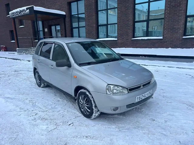 Продажа автомобиля Lada Kalina 2010 года - Авторынок в Москва