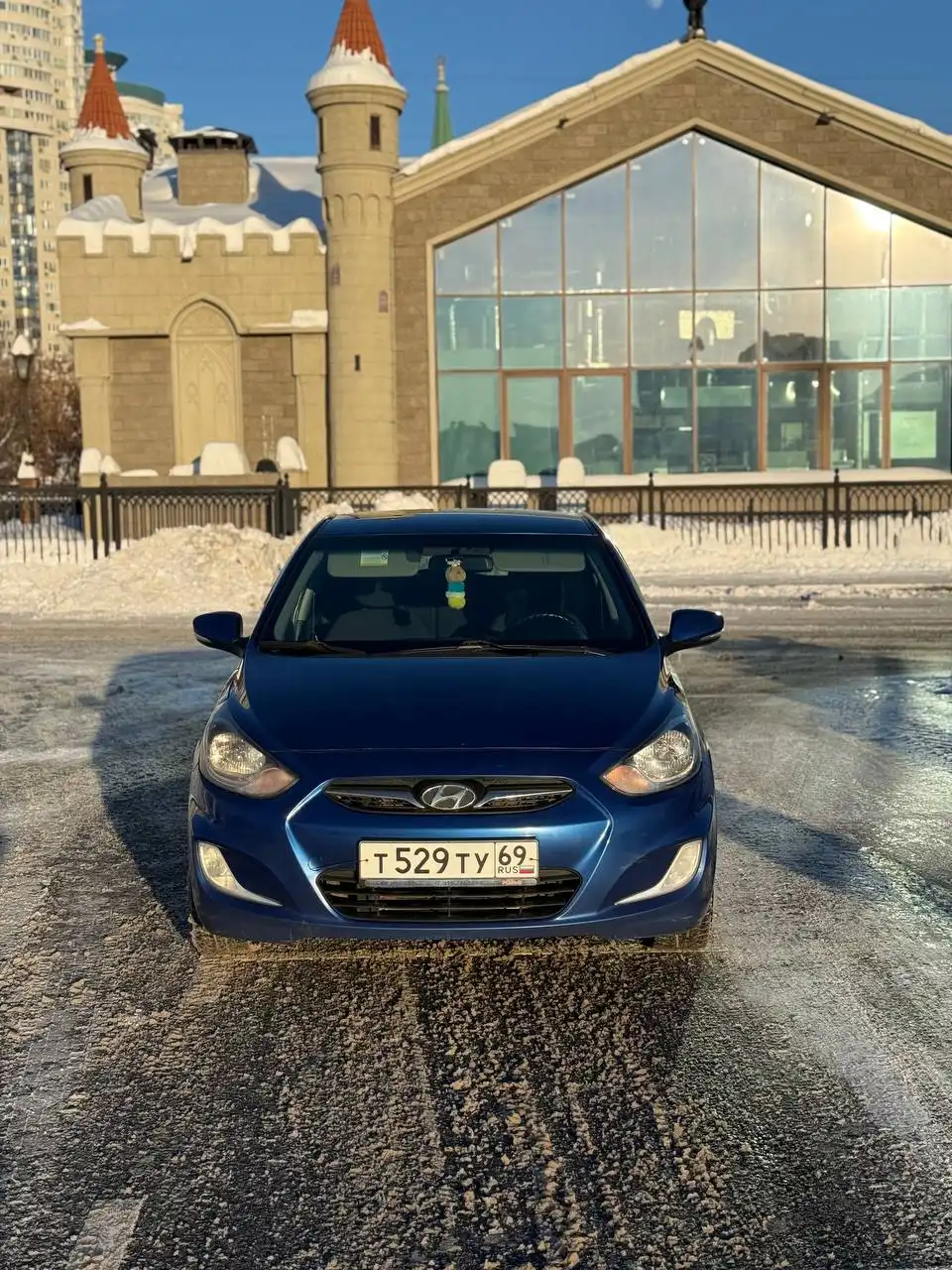 HYUNDAI SOLARIS 2011 автомат максимальная комплектация - Авто в Москва