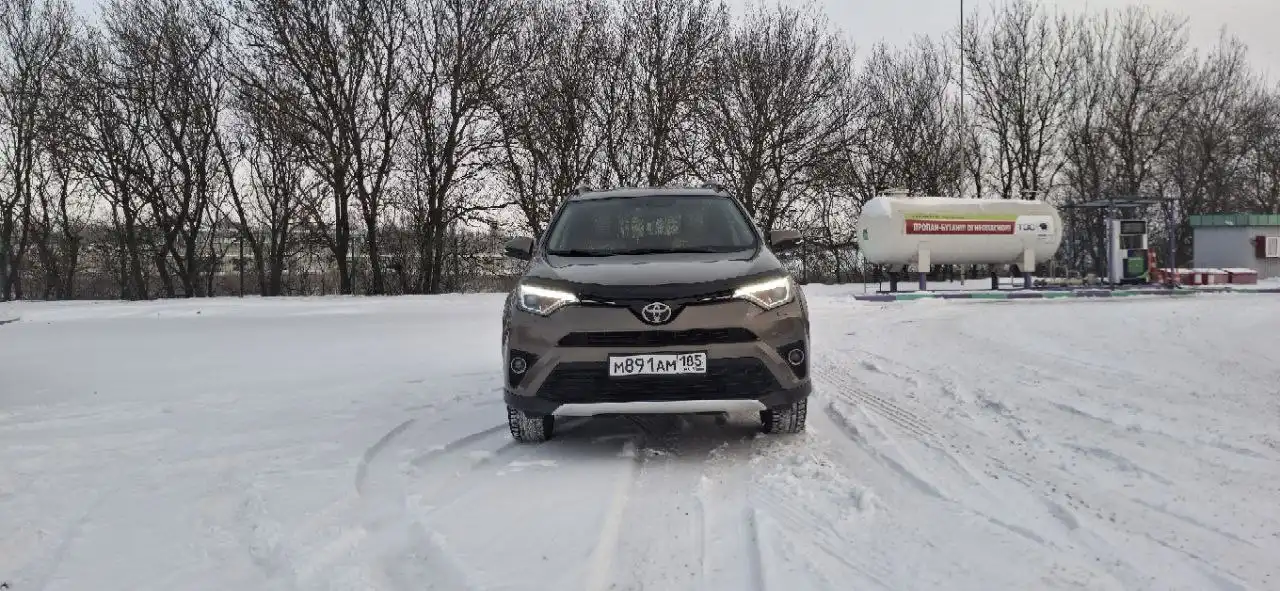 Toyota Rav4 CVT 2.0 2018 Комфорт - Авто в Бердянск