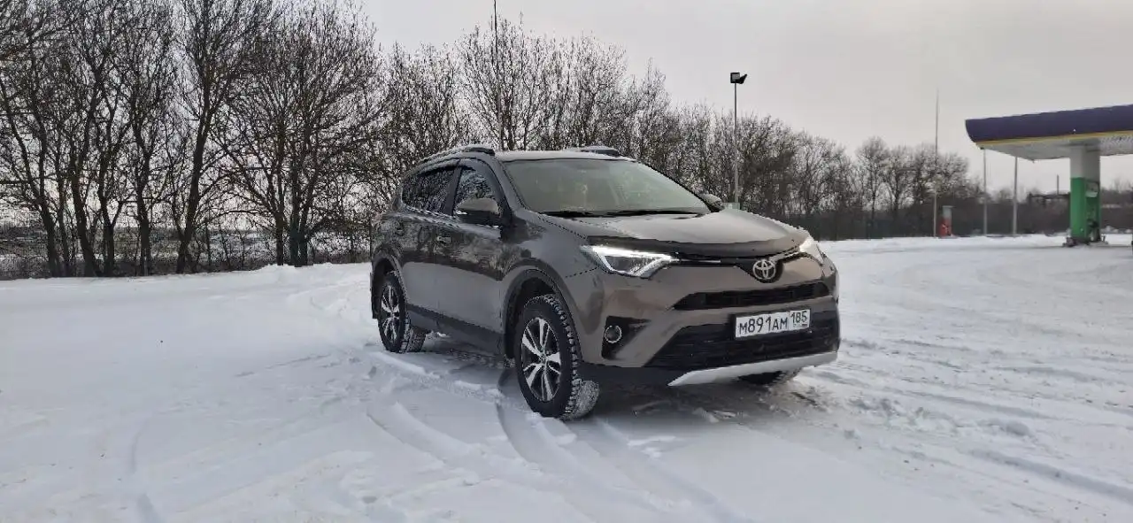 Toyota Rav4 CVT 2.0 2018 Комфорт - Авто в Бердянск