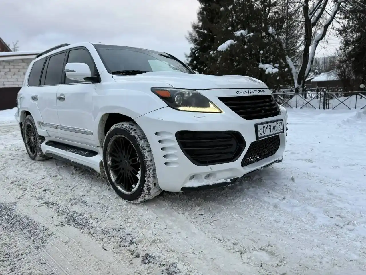 Продажа Lexus LX570 2013 года - Внедорожники (Авто) в Москва