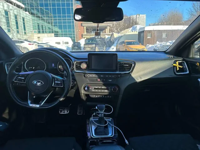 KIA ProCeeD 2019 года в отличном состоянии - Авто в Москва