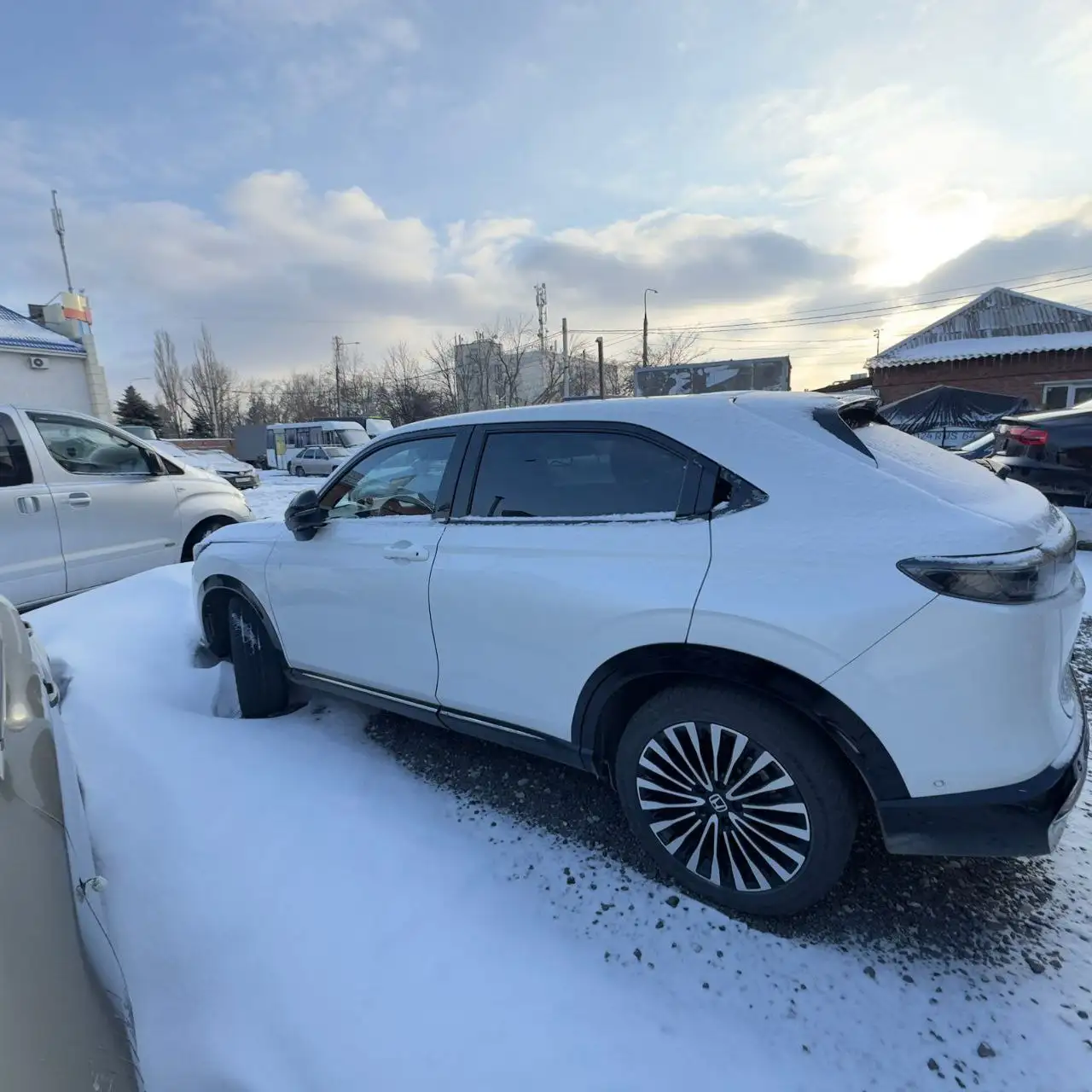 Продажа Хонда ENS1 22 года с армянским учетом - Авто в Ростов На Дону