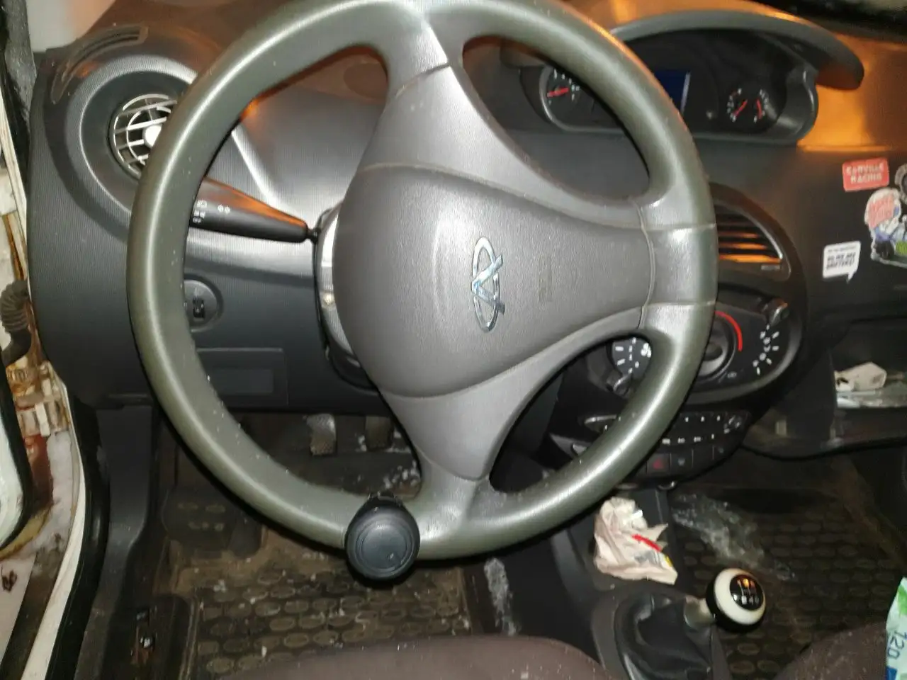 Продажа Chery Indis 2011 года с неисправностью двигателя - Легковые автомобили (Авто) в Москва