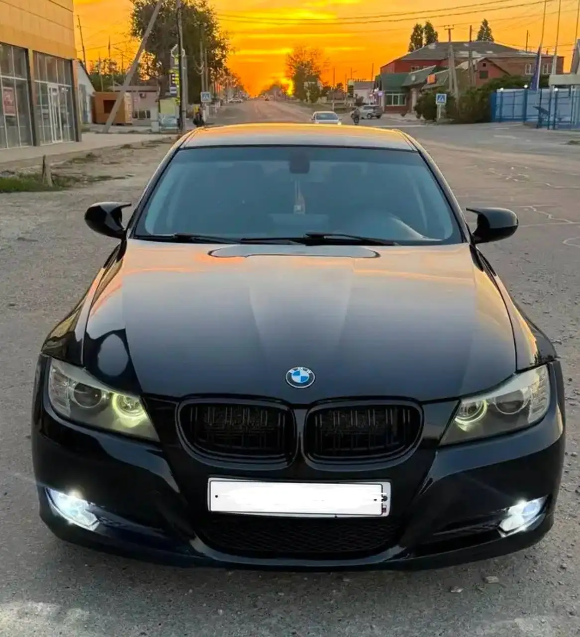 Продам BMW 3 серии 2009 года рестайлинг - Авто в Новороссийск