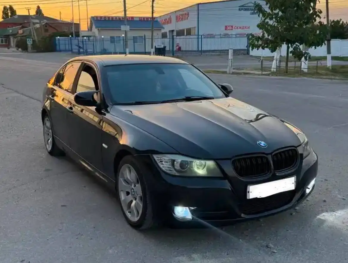 Продам BMW 3 серии 2009 года рестайлинг - Авто в Новороссийск