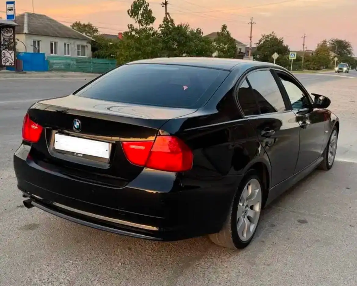 Продам BMW 3 серии 2009 года рестайлинг - Авто в Новороссийск