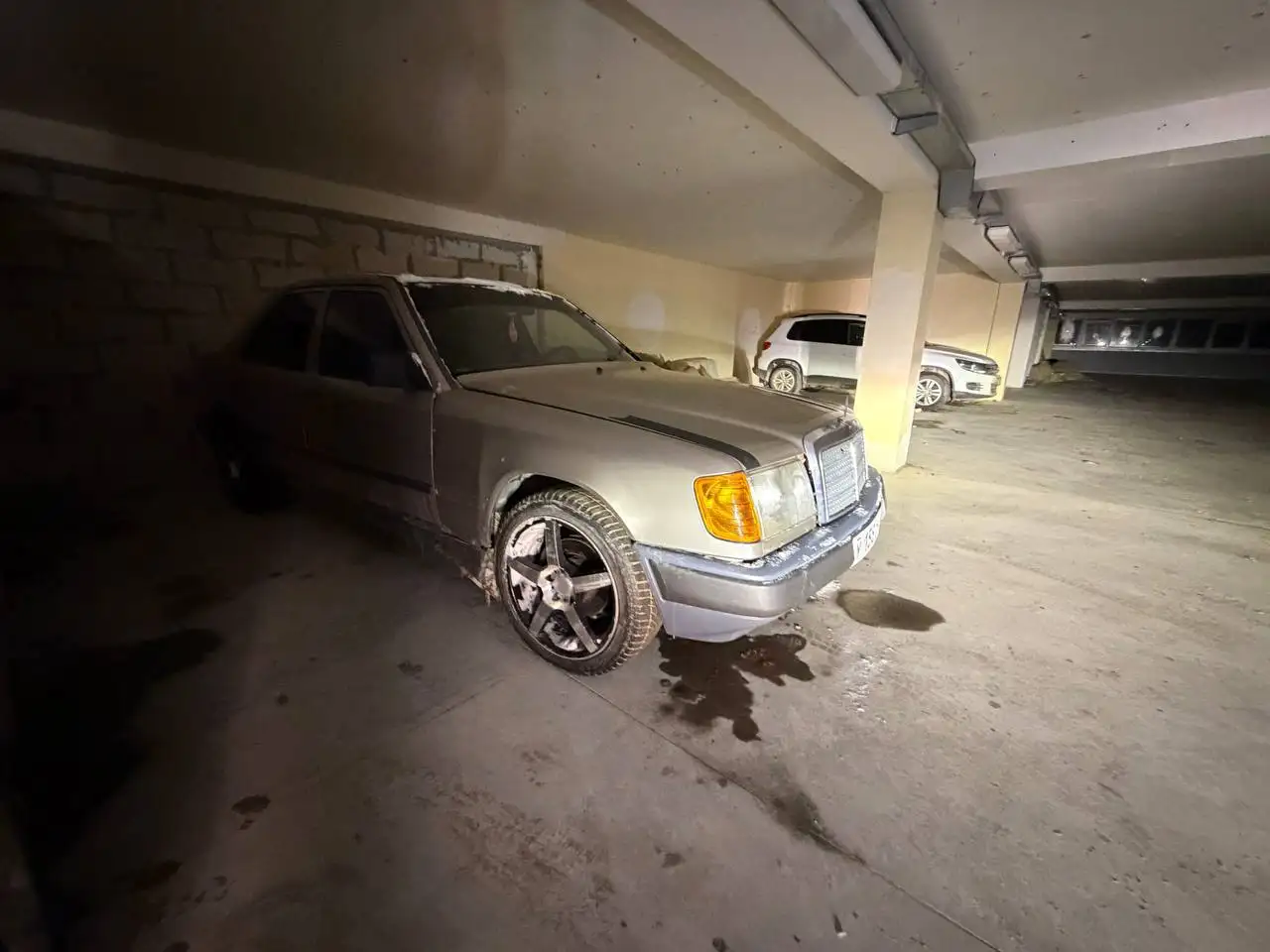 Mercedes Benz w124 1989 года в Липецке - Легковые автомобили (Авто) в Липецк