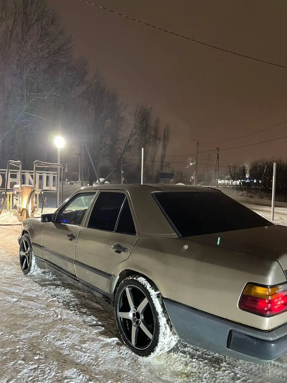 Mercedes Benz w124 1989 года в Липецке - Легковые автомобили (Авто) в Липецк