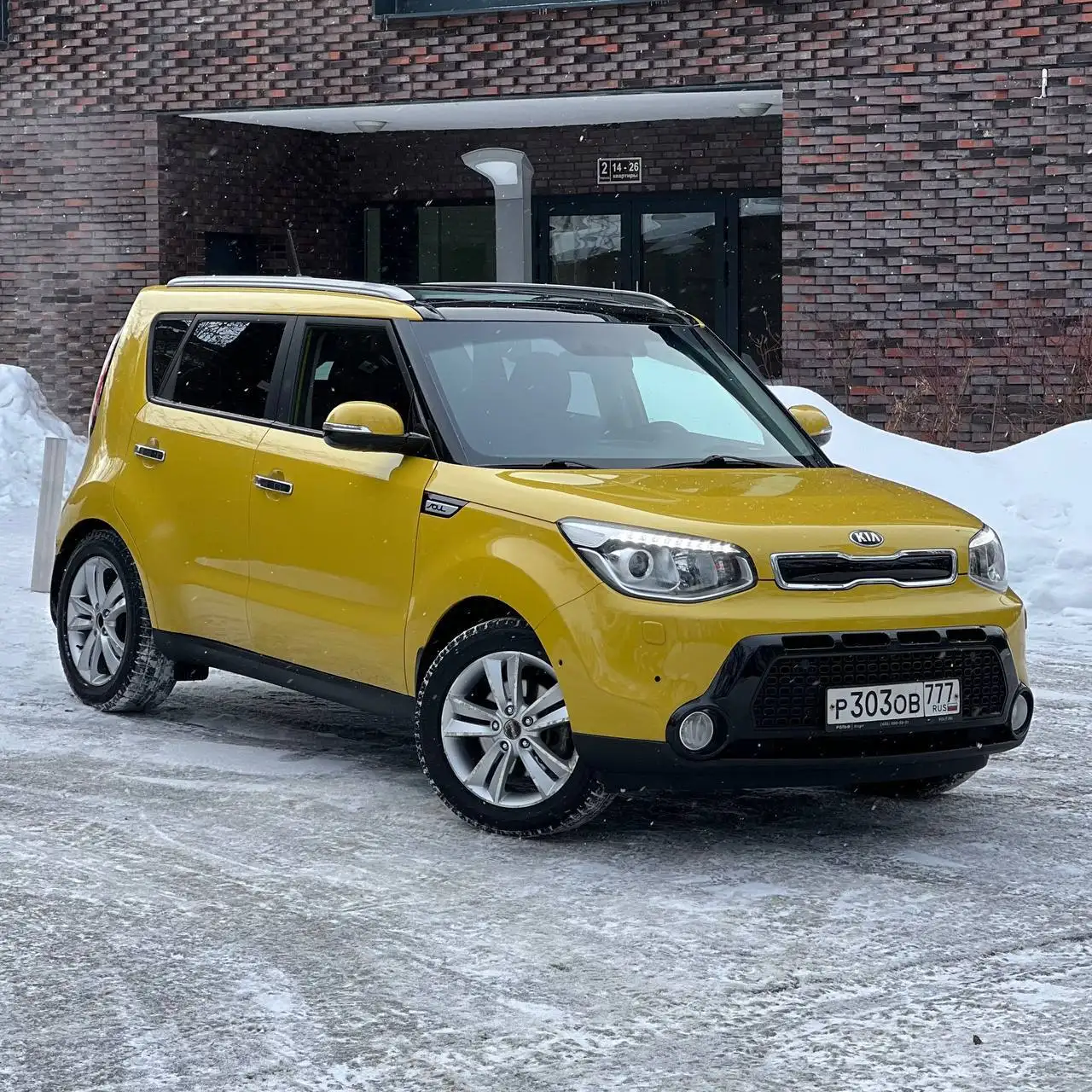 Продам Kia Soul 2015 года, 1.6 AT, бензин, пробег 75 тыс. км - Легковые автомобили (Авто) в Москва