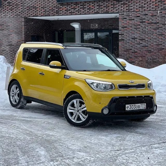 Продам Kia Soul 2015 года, 1.6 AT, бензин, пробег 75 тыс. км - Легковые автомобили в Москва