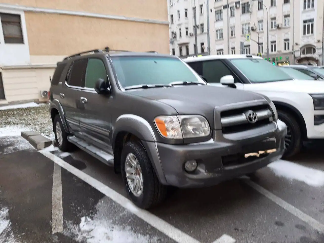 Toyota Sequoia 2005 г.в. в отличном состоянии - Внедорожники (Авто) в Москва