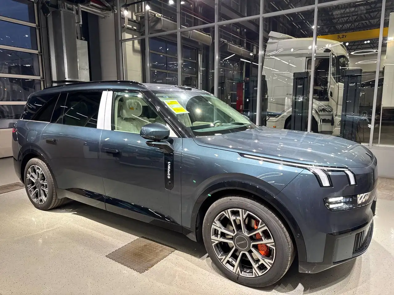 Lynk & Co 900 Ultra 2025 года выпуска - Авто в Солнечногорск