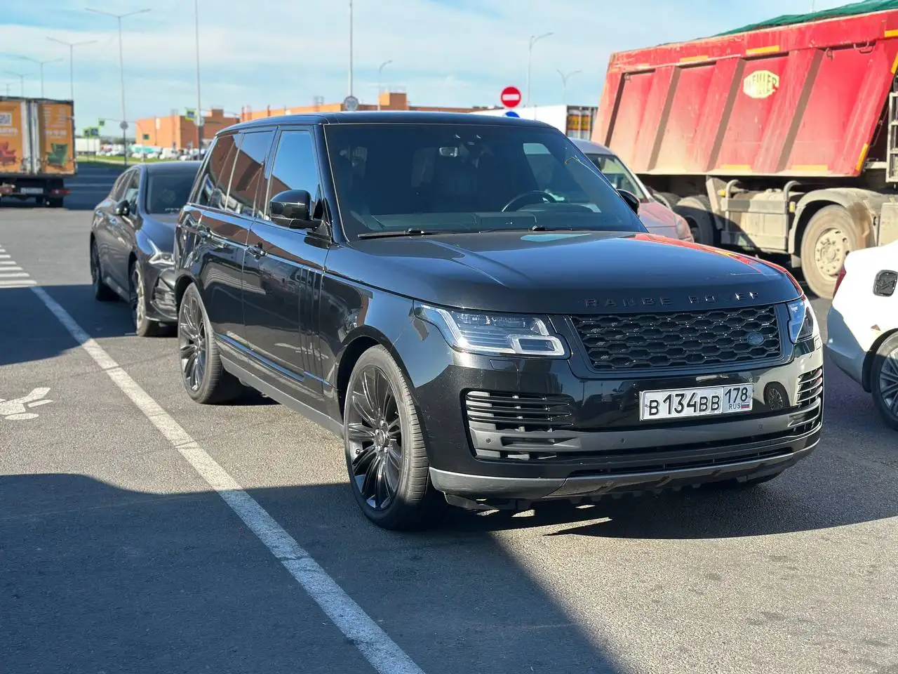 Продажа Land Rover Range Rover 2018 года - Внедорожники/кроссоверы (Авто) в Санкт-Петербург