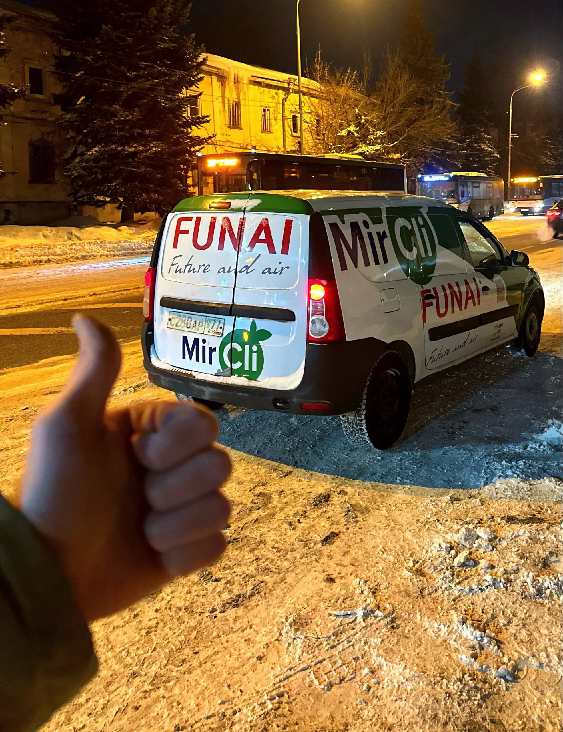 Продажа Лада Ларгус 2016 года с мотором Рено 1.6 16 клапанов - Легковые автомобили (Авто) в Москва