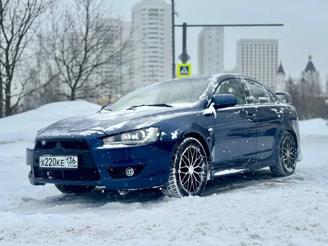 Продажа заряженного Lancer 2.0 на механике в максимальной комплектации - Легковые автомобили в Химки