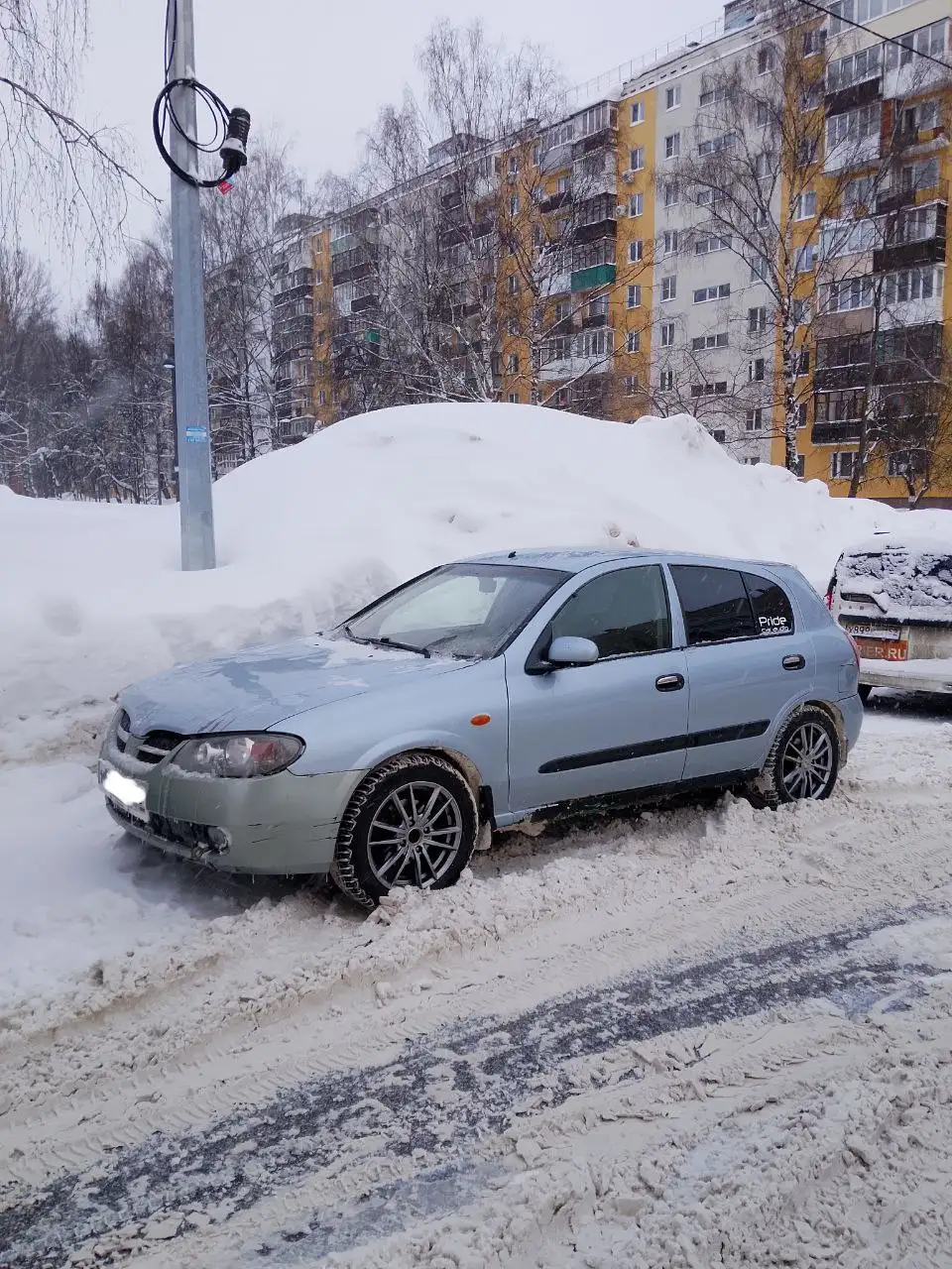 Продажа автомобиля 2005 года с полным приводом - Авто в Москва