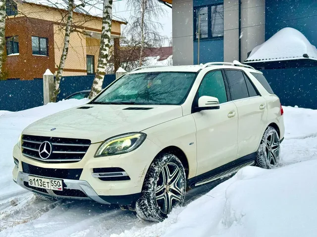 Mercedes M-Klasse 2012 ML350 4MATIC - Автомобили в Москва