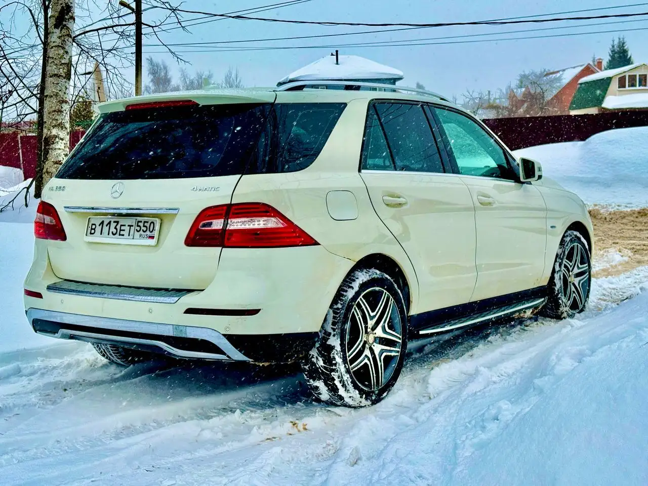 Mercedes M-Klasse 2012 ML350 4MATIC - Внедорожники/Кроссоверы (Авто) в Москва