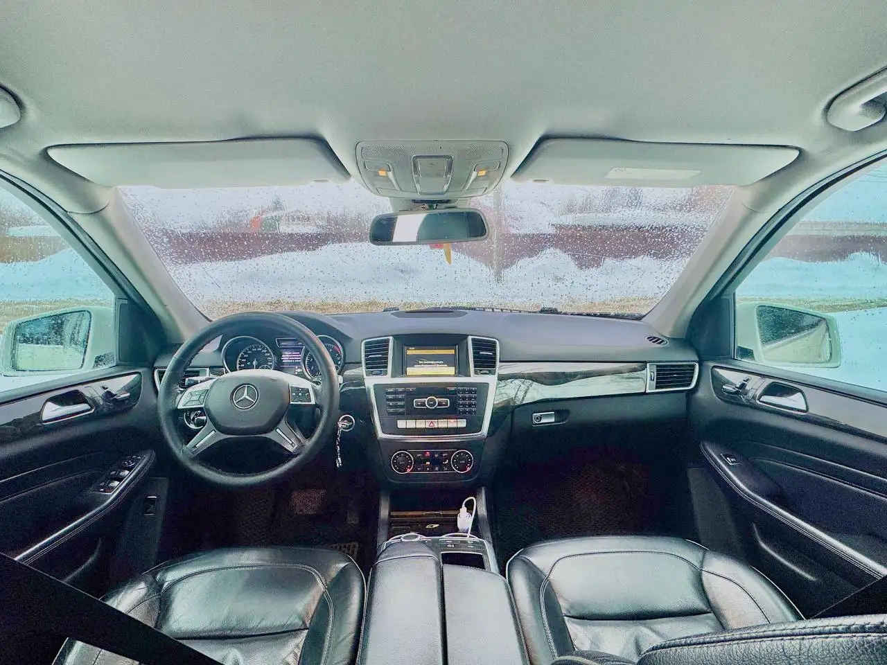 Mercedes M-Klasse 2012 ML350 4MATIC - Внедорожники/Кроссоверы (Авто) в Москва