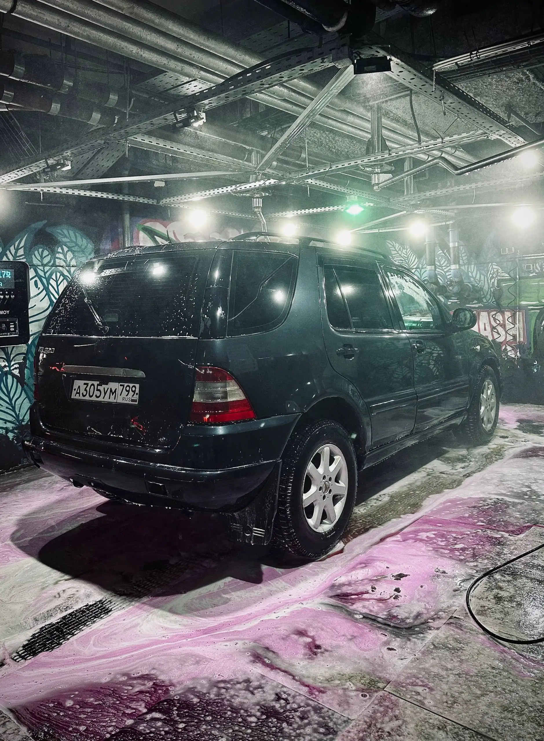 Mercedes-Benz ML320 1998 года в хорошем состоянии - Внедорожники (Авто) в Москва